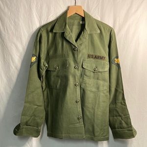 vintage Vietnam cotton sateen field shirt jacket M